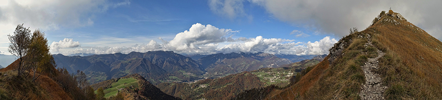 Vista panoramica dall'anticima del Monte Gioco a sx verso media Val Brembana